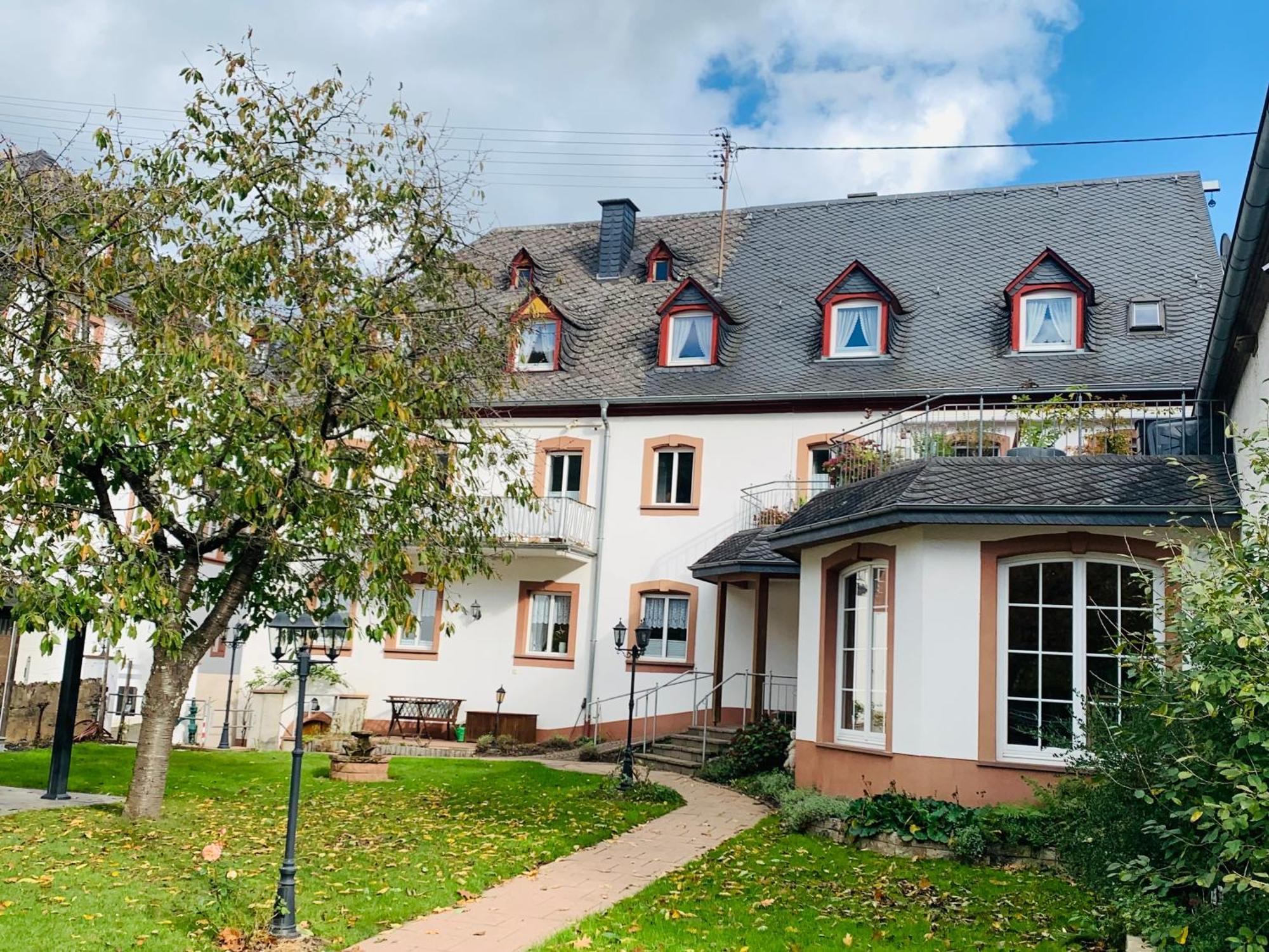 Weinhof Michael Morbach Otel Zeltingen-Rachtig Dış mekan fotoğraf