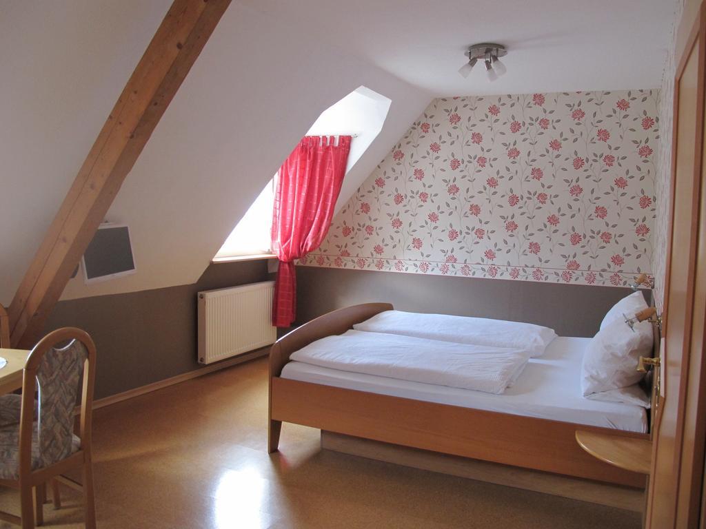 Weinhof Michael Morbach Otel Zeltingen-Rachtig Oda fotoğraf